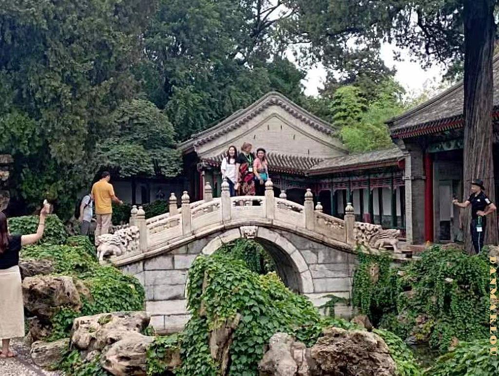 PEKIN - PARC BEIHAI (58).jpg